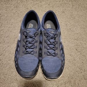 Skechers Memory Foam Tennis Shoes